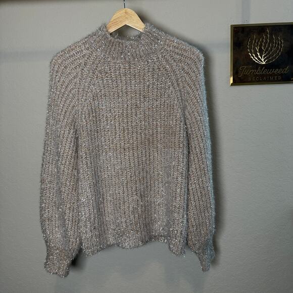 See and Be Seen Women's Silver Metallic and Tan Eyelash Sweater Size S - Picture 9 of 10